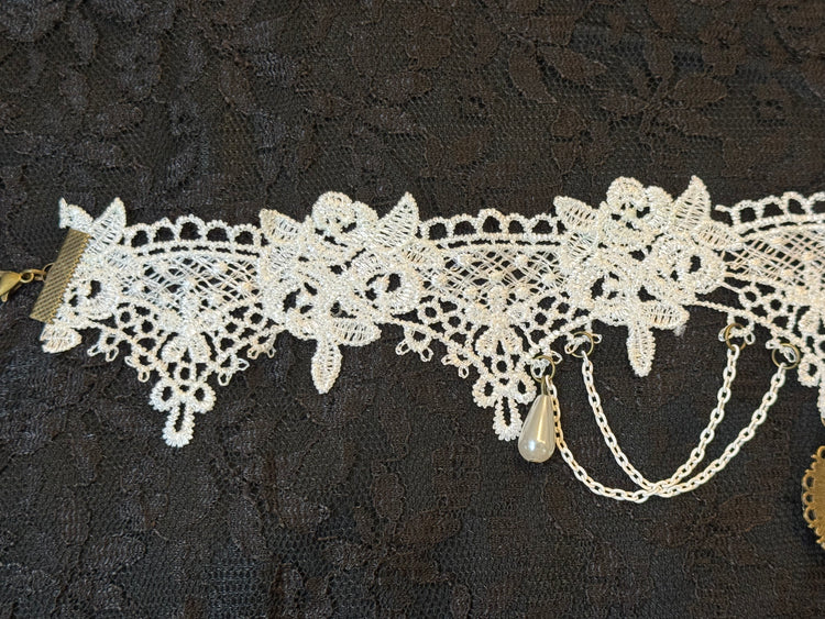 Lace Necklace Collection: White Lace with Pearl Drops