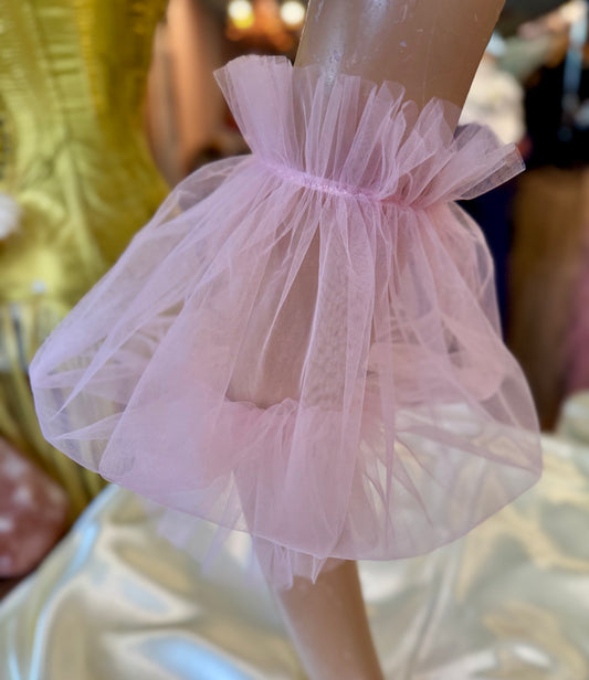 Tulle sleeves