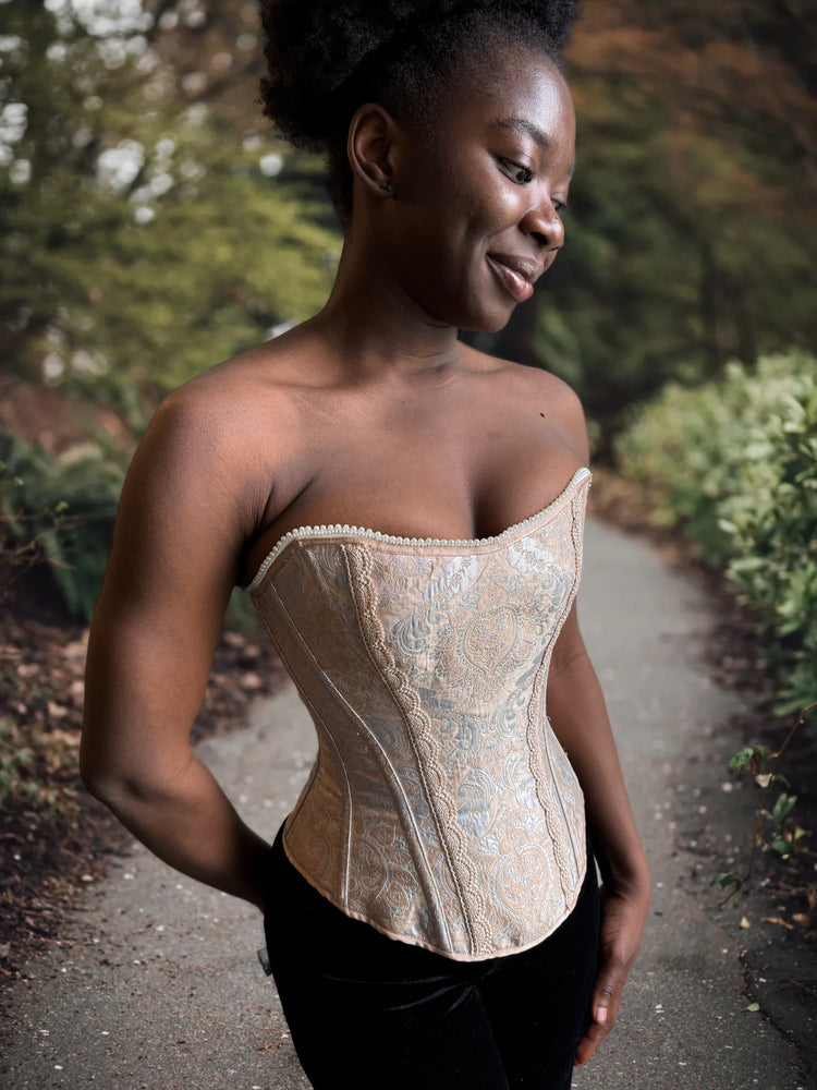 Heart of Light - Cleonise Corset