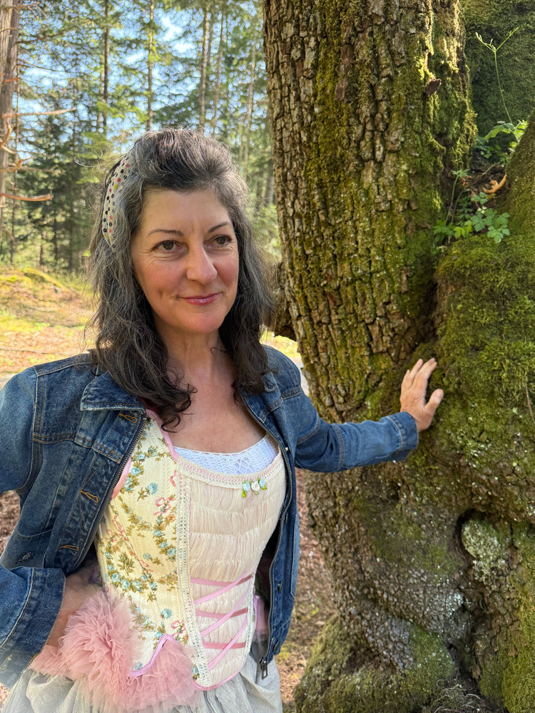 Perrette - Madeline Stays