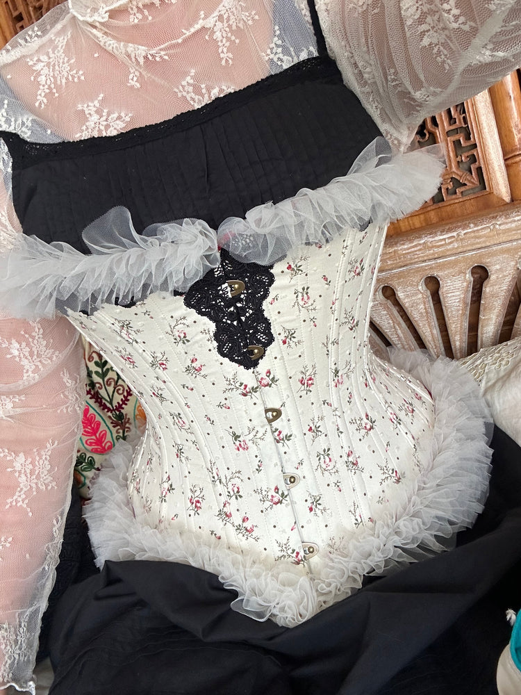The Victorian Rose: The Corset that Blossoms Twice