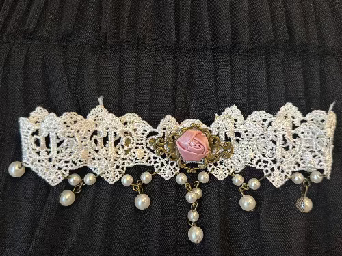 Lace Necklace Collection: White Lace with Pink Roses