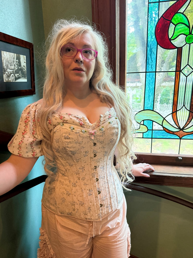 Eynede Corset - Porcelain Cup