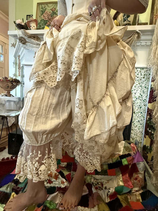 Paper lace lace hem bloomers