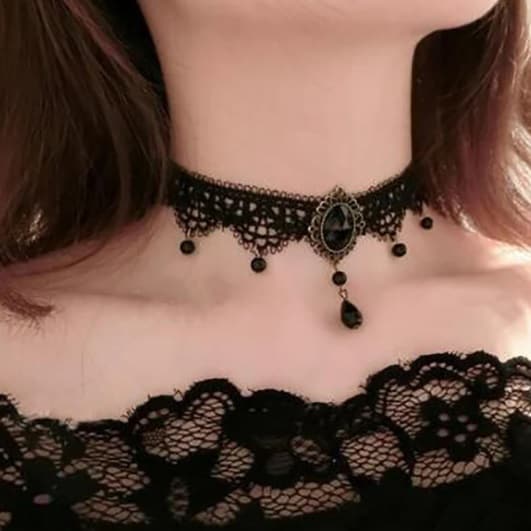 Lace Choker 1