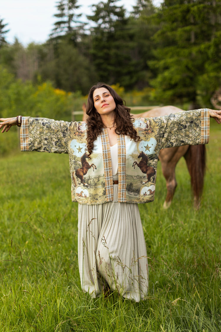 Born to Run Cropped Pixie Duster  - by Market of Stars