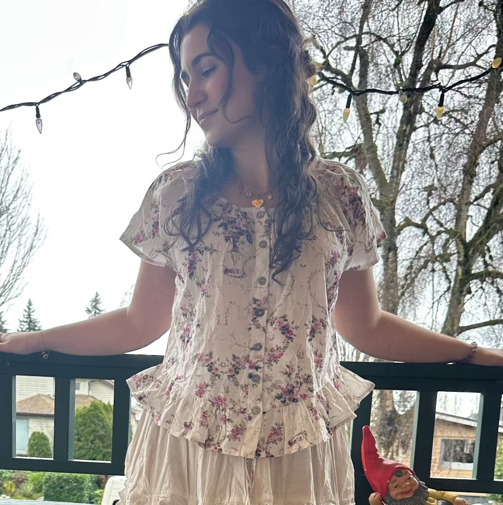 Paper lace rosebud blouse