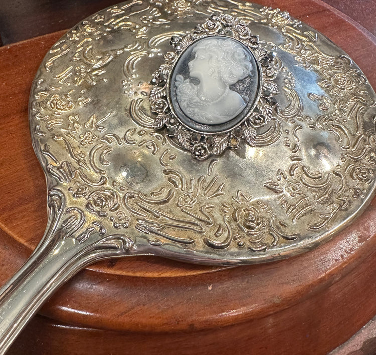 Madame de Pompadour Jewelry Collection - Necklaces, Earrings, Rings and Bracelets