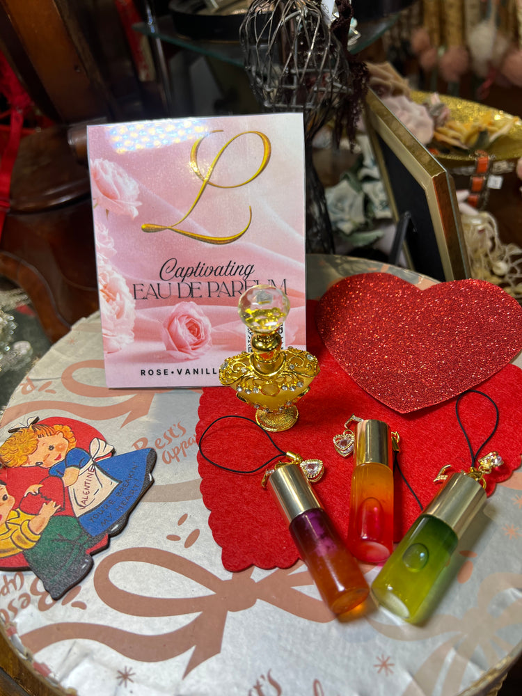 L - Perfume by Lillooet